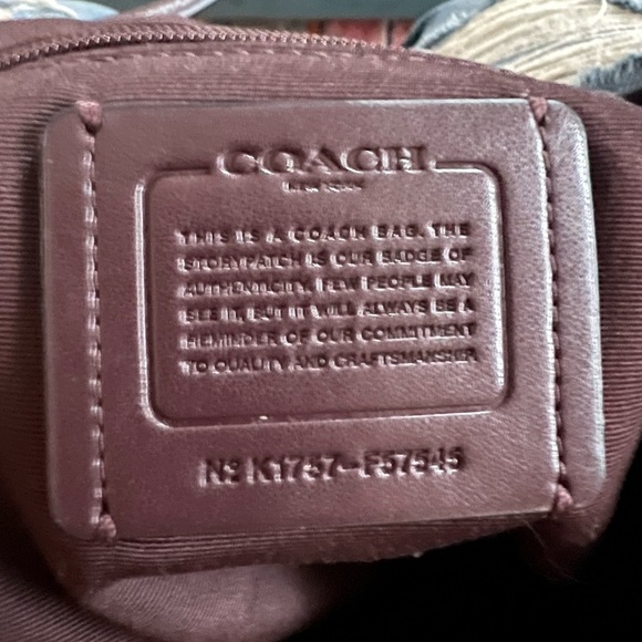 Coach Lexy bag used once or twice. - Picture 2 of 3